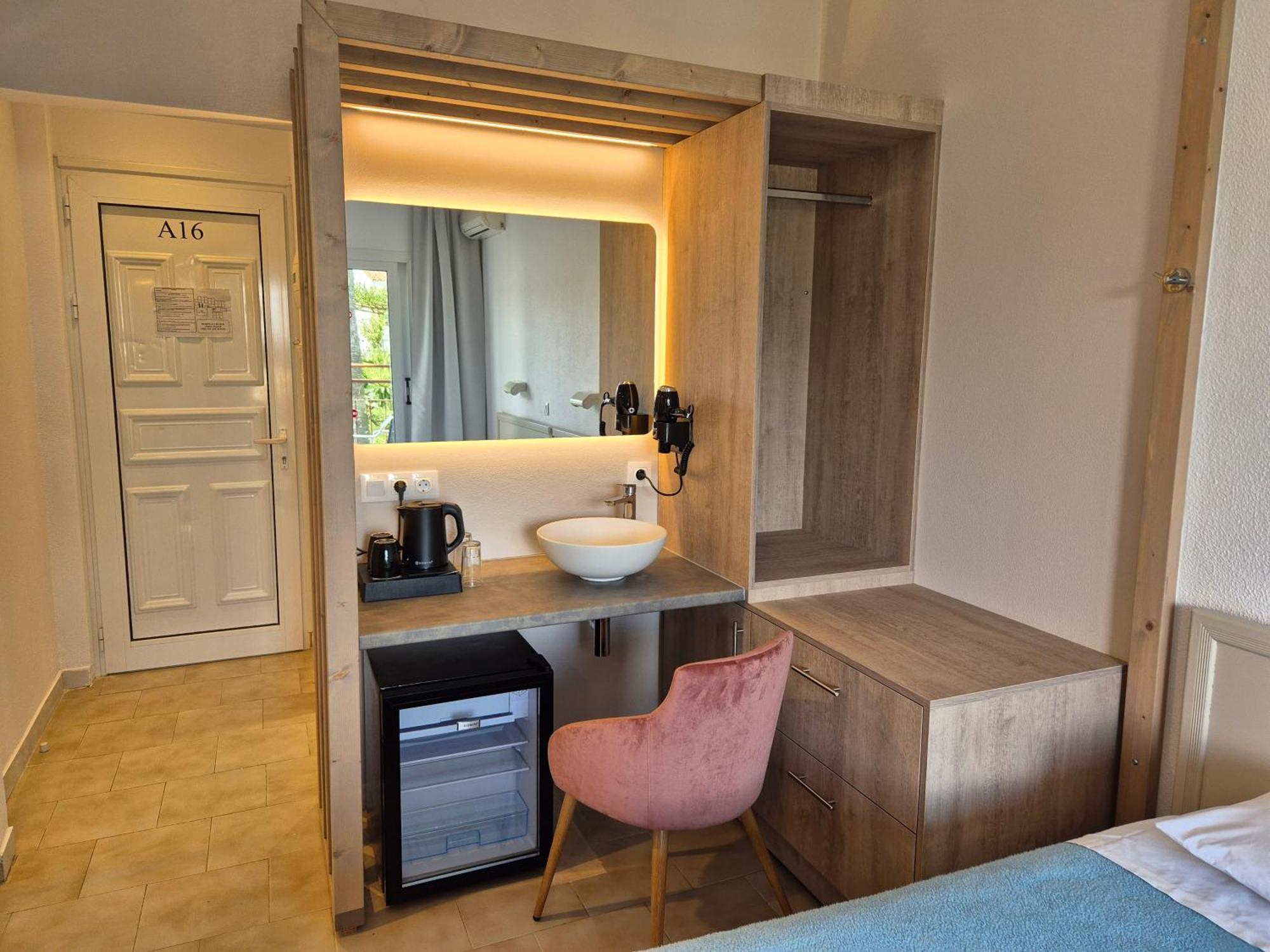 Morfeas Hotel Κάβος Εξωτερικό φωτογραφία